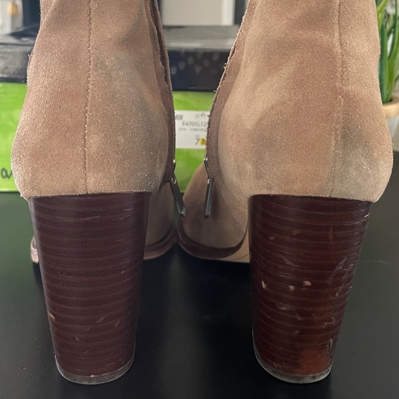 Sam Edelman Blake Oatmeal Ankle Booties - Picture 5 of 8